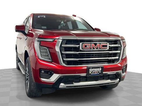 Certified 2025 GMC Yukon Elevation w/ LPO, Floor Liner Package AWD/4WD image 1