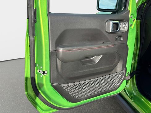 New 2026 Jeep Gladiator Rubicon w/ Safety Group image 19