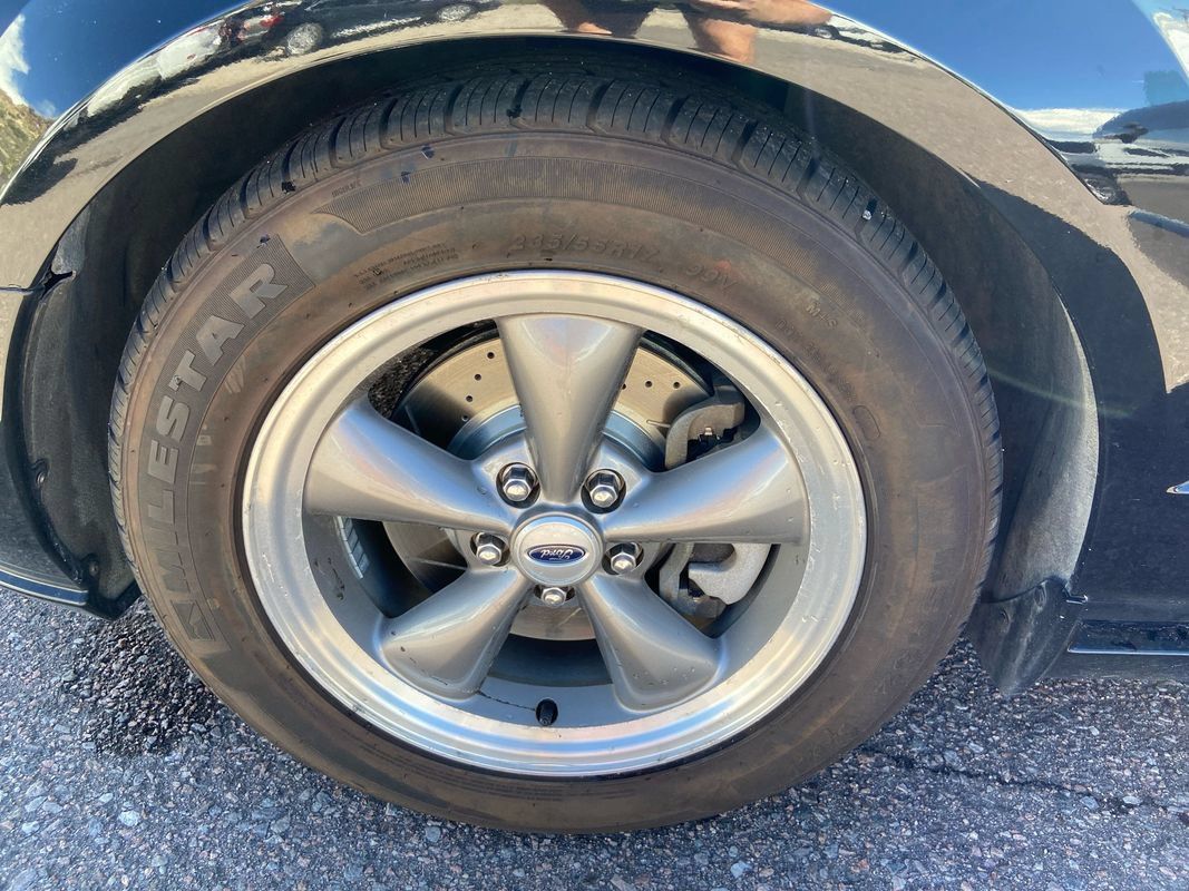 Used 2006 Ford Mustang GT RWD image 9