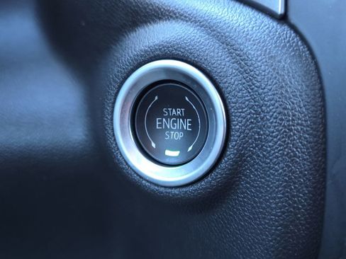 Used 2024 Chevrolet Silverado 1500 Custom image 37