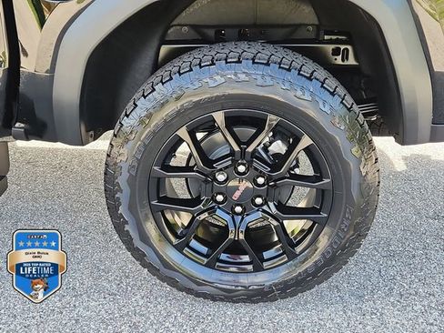 New 2026 GMC Canyon Elevation w/ Convenience Package AWD/4WD image 7