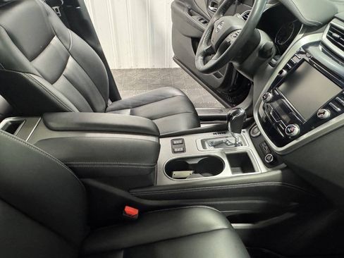Used 2024 Nissan Murano SV AWD/4WD image 25