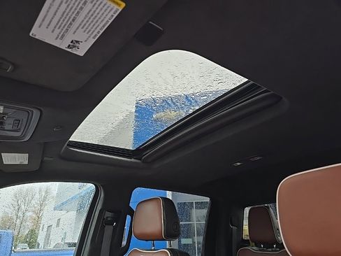 Used 2024 GMC Sierra 3500 Denali Ultimate image 23