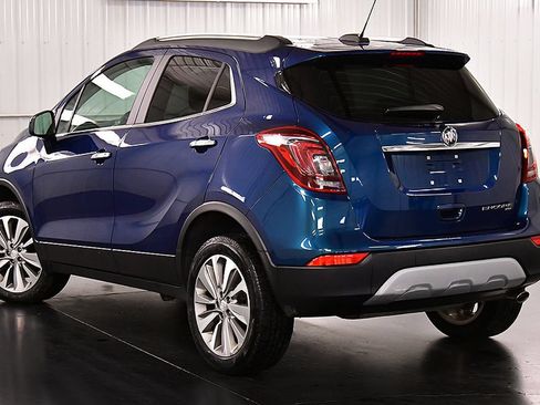 Used 2020 Buick Encore Preferred AWD/4WD image 5