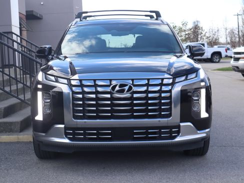 Used 2023 Hyundai Palisade Calligraphy image 4