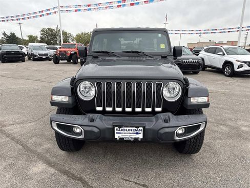 Used 2020 Jeep Wrangler Unlimited Sahara image 8