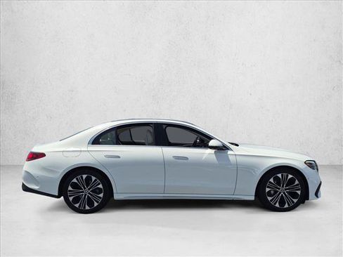 Used 2026 Mercedes-Benz E 350 Sedan image 4