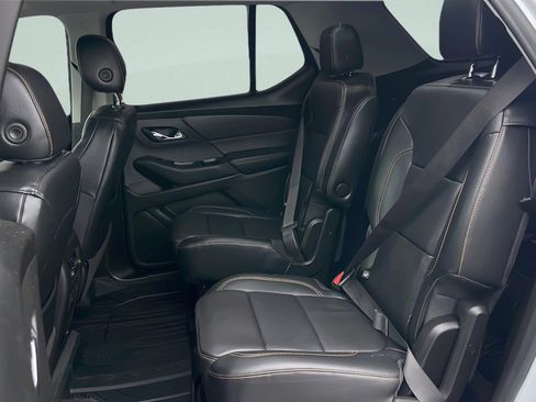 Used 2019 Chevrolet Traverse RS image 49