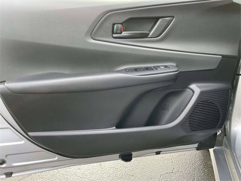 Used 2024 Toyota Prius LE image 16