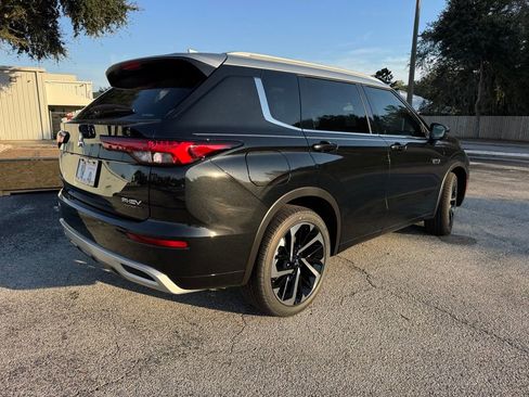 New 2025 Mitsubishi Outlander SEL image 7