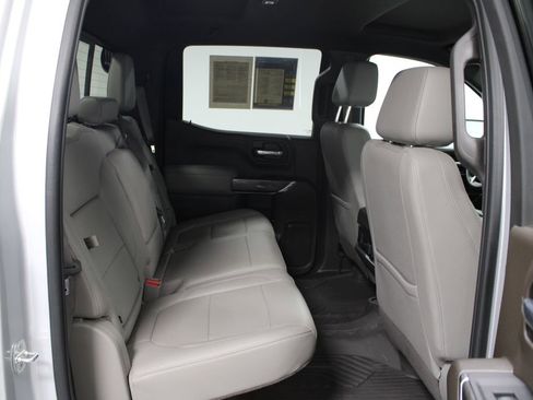Used 2022 Chevrolet Silverado 1500 LTZ AWD/4WD image 34