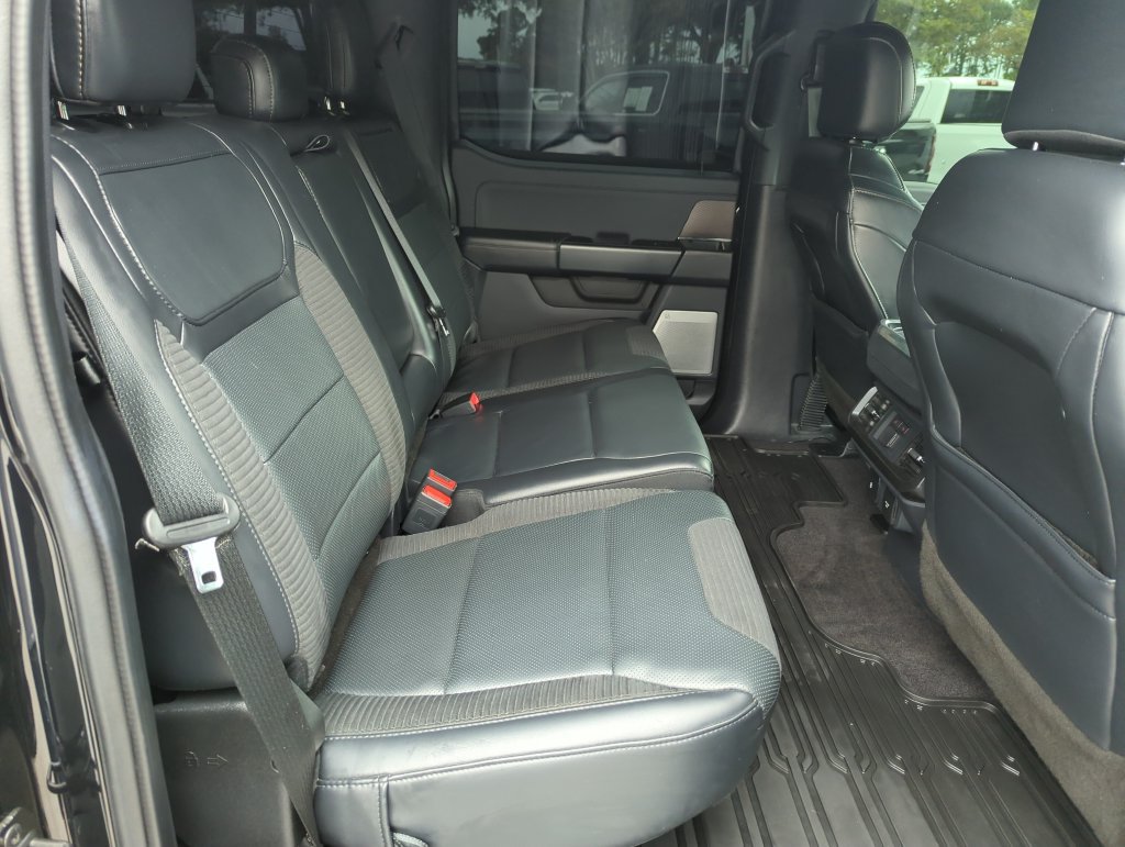 Used 2021 Ford F150 Raptor w/ Equipment Group 801A High AWD/4WD image 30