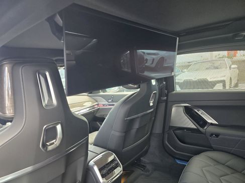 New 2026 BMW 740i RWD image 11