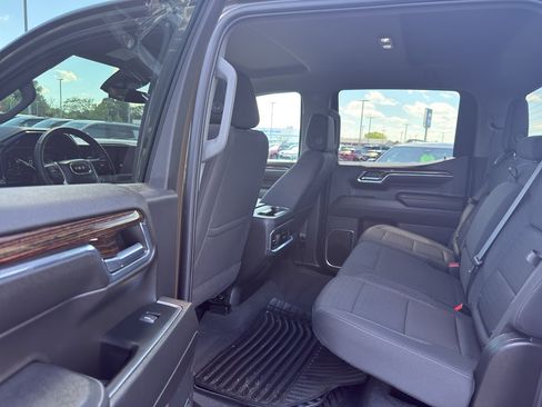 Used 2023 GMC Sierra 1500 Elevation w/ X31 Off-Road Package AWD/4WD image 31