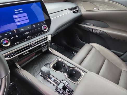 Used 2025 Lexus RX 350 AWD w/ Convenience Package image 35