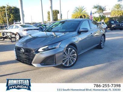 Used 2023 Nissan Altima 2.5 SL