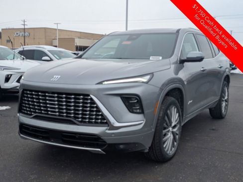 New 2026 Buick Enclave Avenir w/ Super Cruise Package image 3