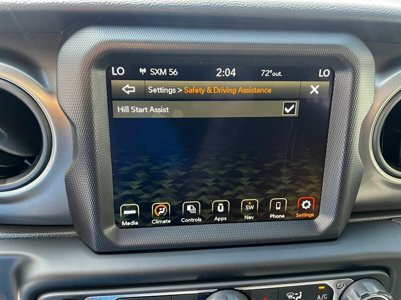 Used 2023 Jeep Gladiator Sport AWD/4WD image 31