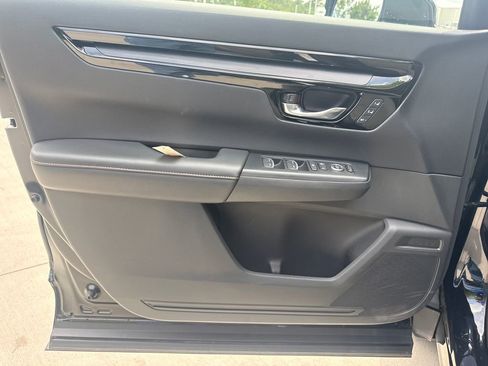 Used 2024 Honda CR-V Sport Touring image 13