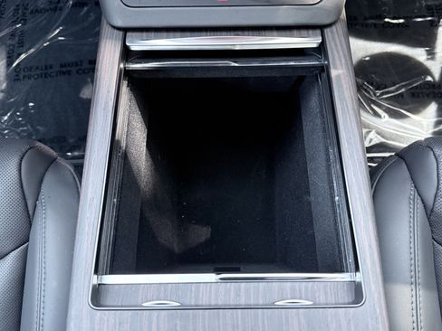 Used 2025 Tesla Model S AWD/4WD image 64