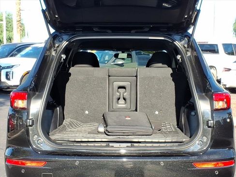 Used 2022 Mitsubishi Outlander ES image 10