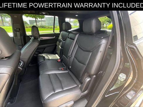 Used 2024 Cadillac XT6 Luxury FWD image 27