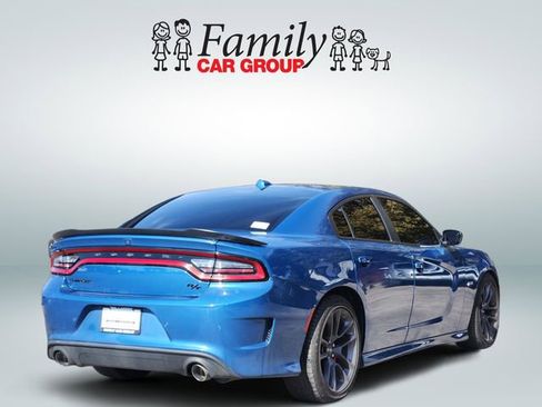 Used 2023 Dodge Charger R/T w/ Plus Group image 4