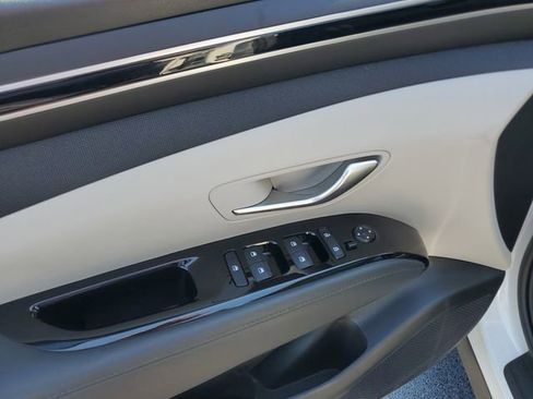 Used 2022 Hyundai Tucson SEL w/ Convenience Package image 10