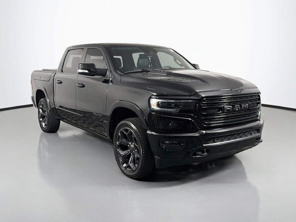 Used 2020 RAM 1500 Limited w/ Black Appearance Package AWD/4WD image 1
