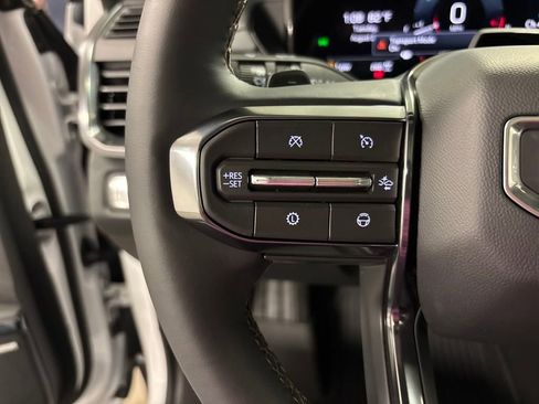 New 2026 GMC Acadia AT4 w/ Super Cruise Package image 29