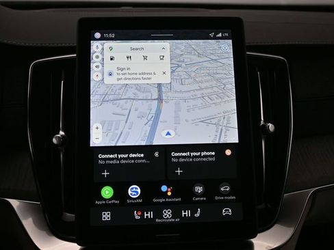 New 2026 Volvo XC90 B6 Ultra w/ Protection Package image 13