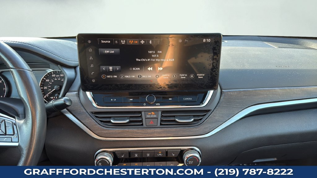 Used 2024 Nissan Altima 2.5 SV w/ SV Premium Package FWD image 18