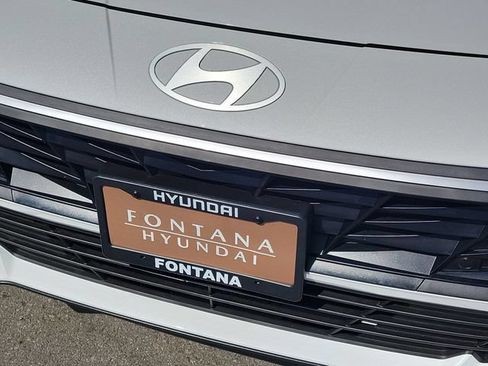 New 2026 Hyundai Elantra Hybrid FWD image 33