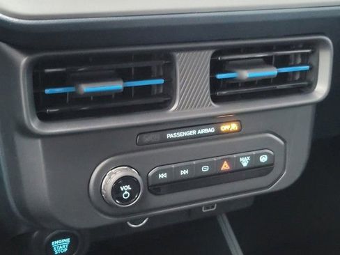 New 2026 Ford Maverick Lobo image 18