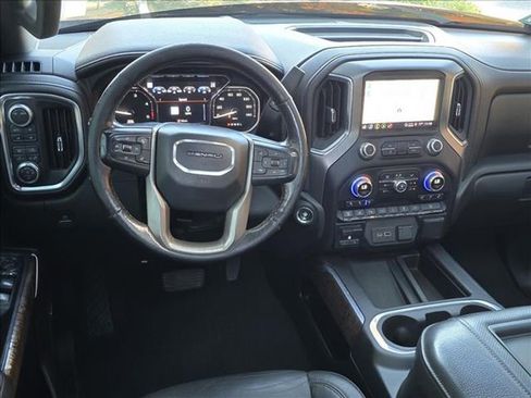 Used 2021 GMC Sierra 3500 Denali w/ Denali Ultimate Package image 6