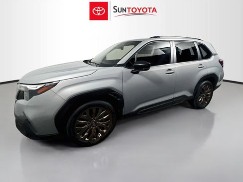 Used 2025 Subaru Forester Sport AWD/4WD image 9