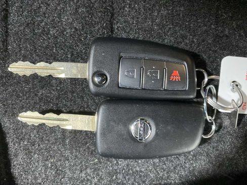 Used 2019 Nissan Rogue Sport S AWD/4WD image 20