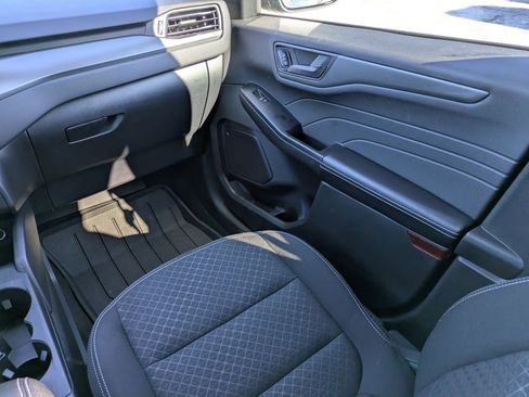 Used 2024 Ford Escape Active image 18