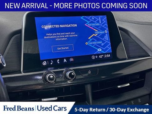 Used 2022 Cadillac CT4 Luxury w/ Sun And Sound Package image 15