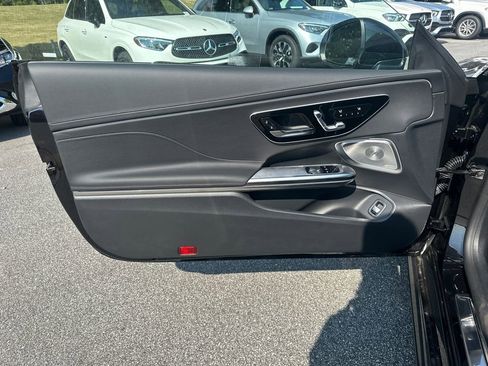 New 2026 Mercedes-Benz CLE 300 4MATIC Coupe image 11