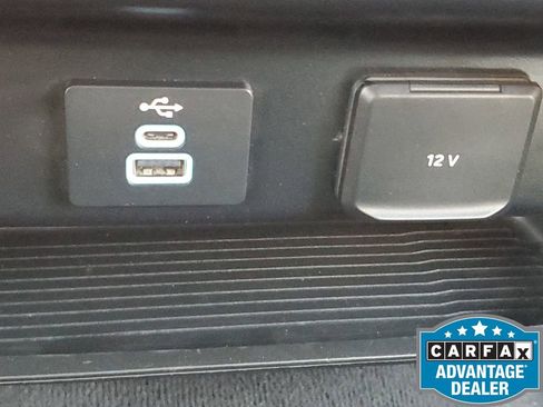 Used 2024 Ford F250 XLT image 33