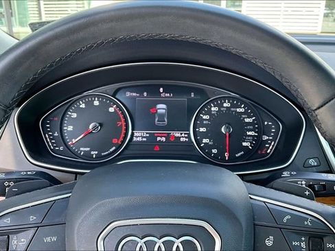 Used 2023 Audi Q5 2.0T Premium w/ Convenience Package AWD/4WD image 13