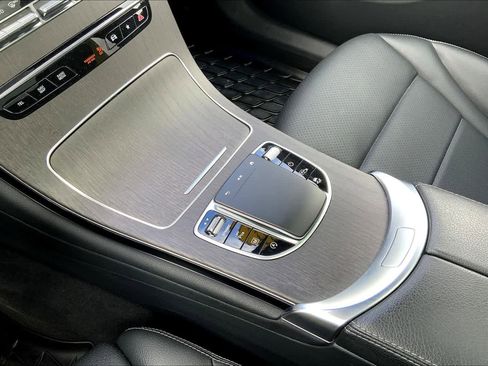 Certified 2022 Mercedes-Benz GLC 300 4MATIC image 16
