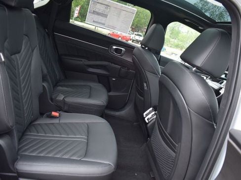New 2026 Kia Sorento SX Prestige AWD/4WD image 18