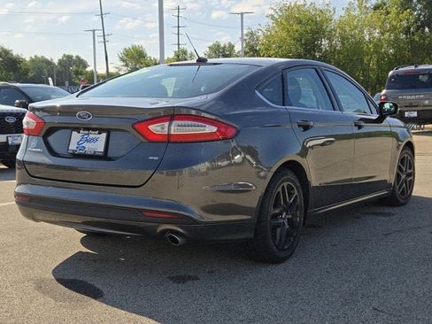 Used 2016 Ford Fusion SE FWD image 11