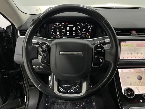 Used 2020 Land Rover Range Rover Evoque SE image 23