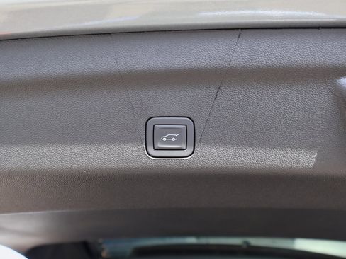 New 2026 GMC Yukon Elevation w/ Elevation Premium Package image 6