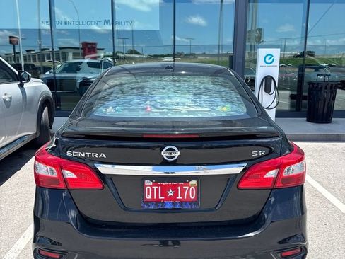 Used 2017 Nissan Sentra SR FWD image 6