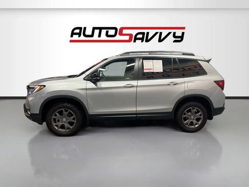 Used 2024 Honda Passport TrailSport image 4
