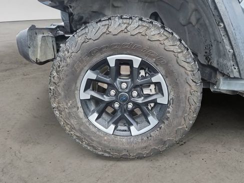 Used 2024 Jeep Wrangler Unlimited Rubicon 4xe w/ Technology Group AWD/4WD image 9